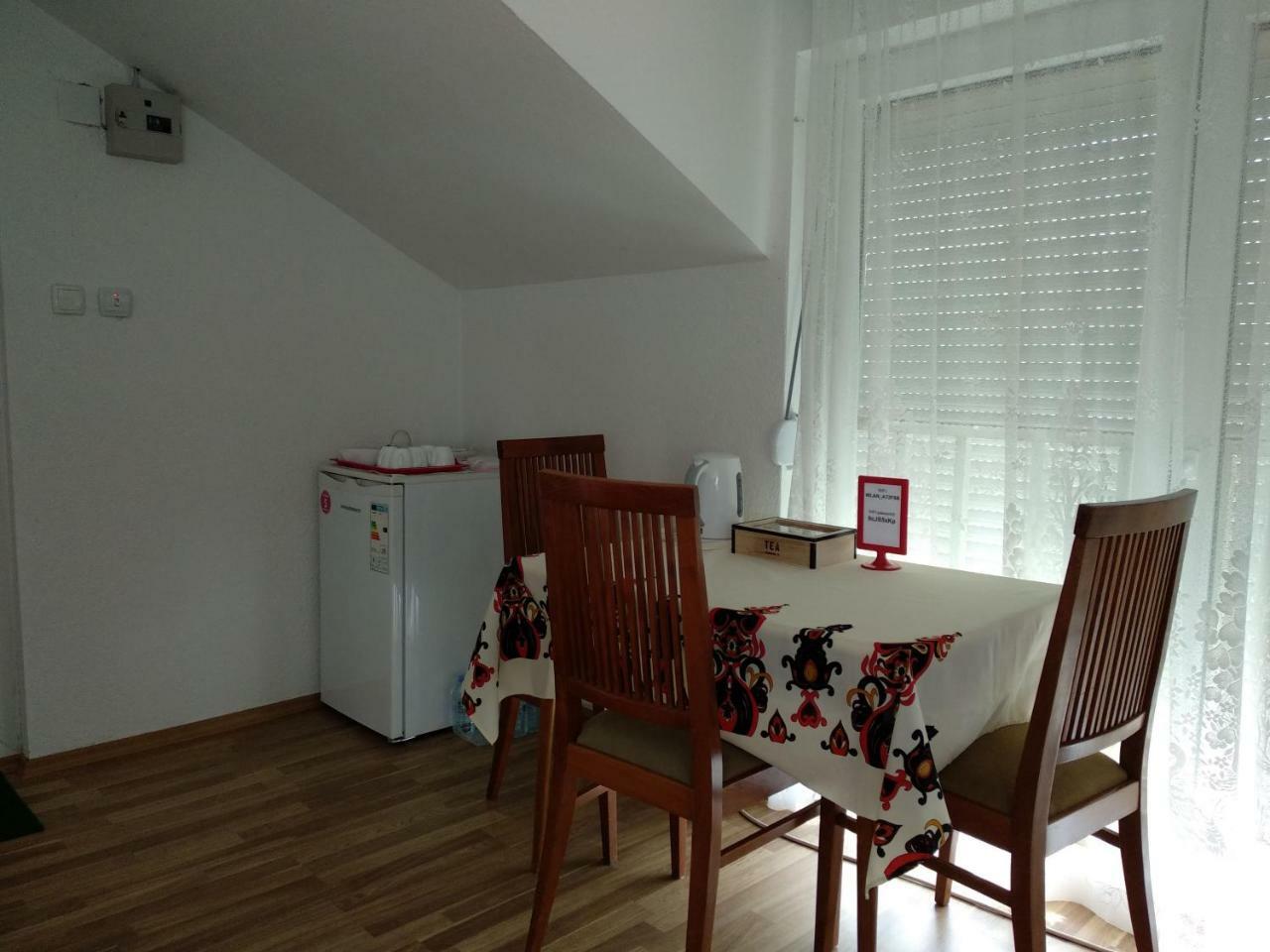 Family House Near Motorway 6 Guests 3 Bedrooms Veles Luaran gambar